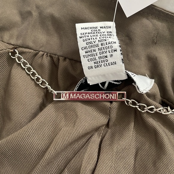 Magaschoni Lightweight Moisture Wicking Zip Jacket - Picture 6 of 9